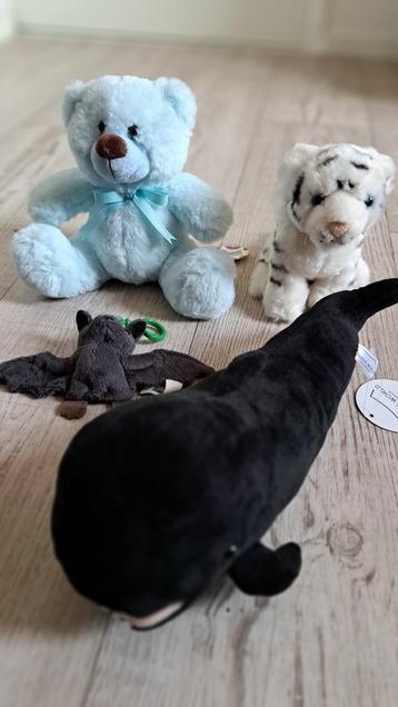 knuffel bundel beschikbaar voor biedingen