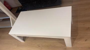 Mooie Salon Tafel - 122x65x45 cm beschikbaar voor biedingen