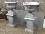 Hele mooie pot en sokkel arras beton 130 cm hoog., Tuin en Terras, Bloembakken en Plantenbakken, Ophalen, Rond, Nieuw, Tuin