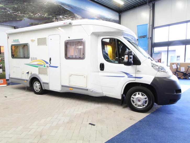Chausson Flash 8 bouwjaar 2009, Caravans en Kamperen, Campers, Bedrijf, tot en met 4, Half-integraal, Chausson, Fiat, Diesel, Handgeschakeld