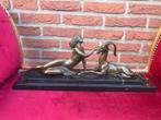 bronzen topbeeld, amazone met antilope, Ophalen of Verzenden, Brons