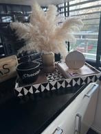 Decoratief dienblad met accessoires, Huis en Inrichting, Ophalen, Nieuw