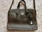 Schouder tas van echt leer voor dames (nieuwe), Computers en Software, Laptoptassen, Ophalen of Verzenden, 14 inch, Nieuw, Schoudertas