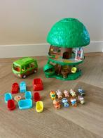 Klorofil Magische Speelboom met vele poppetjes + auto's, Ophalen of Verzenden, Zo goed als nieuw, Poppenhuis