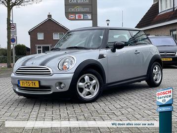 Mini Cooper 1.6 One / Origineel NL / Clima / Lichtmetaal / A beschikbaar voor biedingen