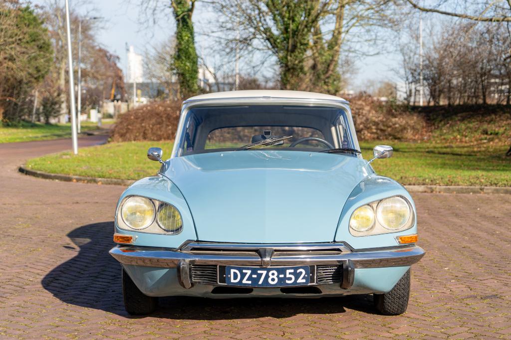 Citroen D-Special  uitermate  zeldzaam 1972 Blauw 30.108 km, Auto's, Citroën, Particulier, Benzine, Sedan, Geïmporteerd, Blauw