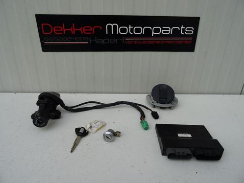 Complete Slotenset + ECU Unit Suzuki GSXR1000 2005-2006 K5, Motoren, Onderdelen | Suzuki, Ophalen of Verzenden