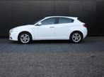 Alfa Romeo Giulietta 1.4 T Distinctive | LEDER | NAVI | CRUI, Voorwielaandrijving, Gebruikt, Euro 6, 4 cilinders