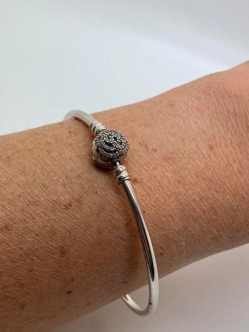 K404 Pandora zilveren armband, Sieraden, Tassen en Uiterlijk, Armbanden, Zilver, Zilver, Met strass, Ophalen of Verzenden