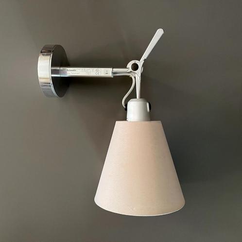 Artemide – Tolomeo Parete Diffusore., Huis en Inrichting, Lampen | Wandlampen, Zo goed als nieuw, Metaal, Overige materialen, Ophalen