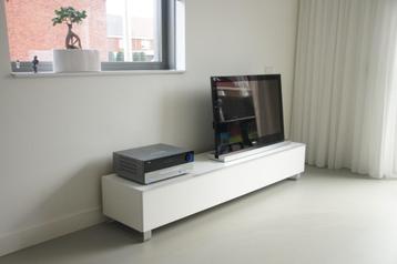 TV Meubel 200x45dx37h beschikbaar voor biedingen