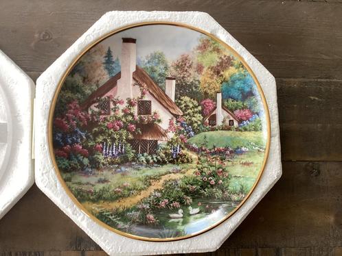 Franklin Mint limited collectors top wandbord “A Cozy Glen”., Antiek en Kunst, Antiek | Wandborden en Tegels, Ophalen of Verzenden