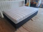 Boxspring met of zonder matras 140x200cm, Ophalen, Zo goed als nieuw, Tweepersoons, 140 cm