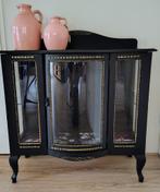 Opnieuw gerestyled zwart theekastje met speelse bloemenprint, Huis en Inrichting, Kasten | Ladekasten, Ophalen, 1 of 2 laden, 50 tot 100 cm