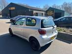 Toyota Yaris 1.3-16V VVT-i Luna, ELEKT PAKKET ,CENTRALE DEUR, Voorwielaandrijving, 1299 cc, 86 pk, 4 cilinders