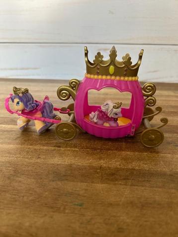 Filly koets speelset beschikbaar voor biedingen
