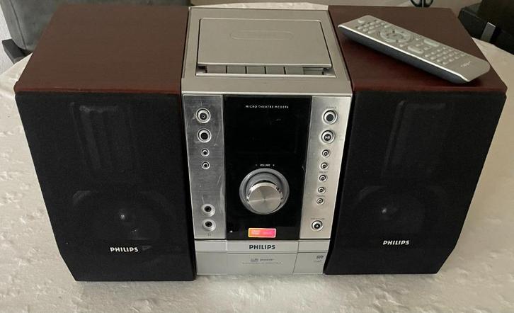 Philips Cassettedeck + afstandsbediening en Philips boxen, Audio, Tv en Foto, Cassettedecks, Enkel, Philips, Tiptoetsen, Ophalen of Verzenden