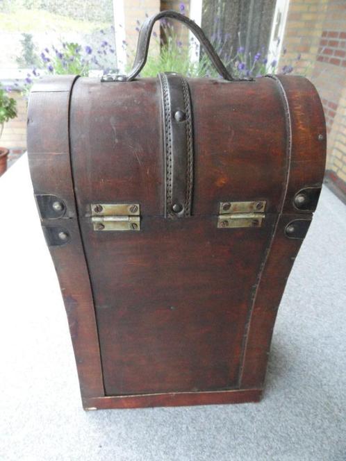mooi antiek houten koffer voor twee flessen, Antiek en Kunst, Curiosa en Brocante, Ophalen