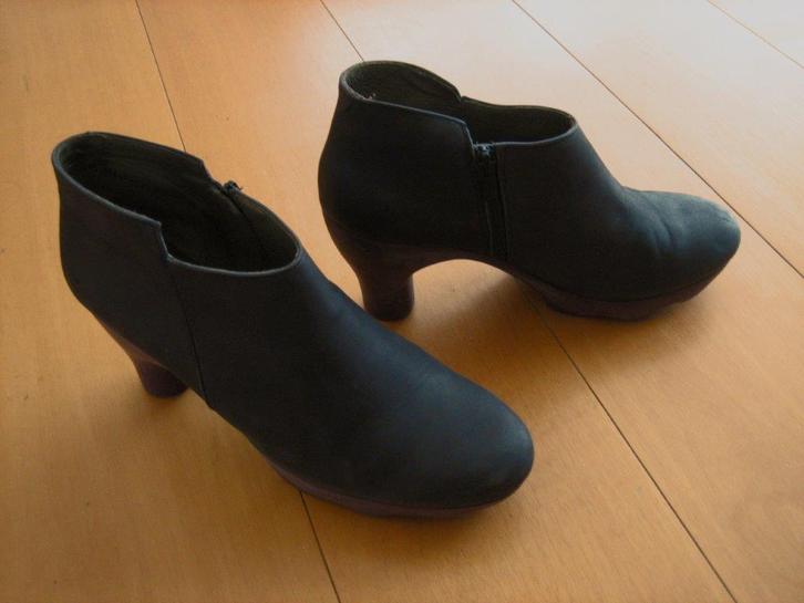 Comfortabele leren enkelschoen EL NATURALISTA 41 snazzeys, Kleding | Dames, Schoenen, Nieuw, Lage of Enkellaarzen, Grijs, Verzenden