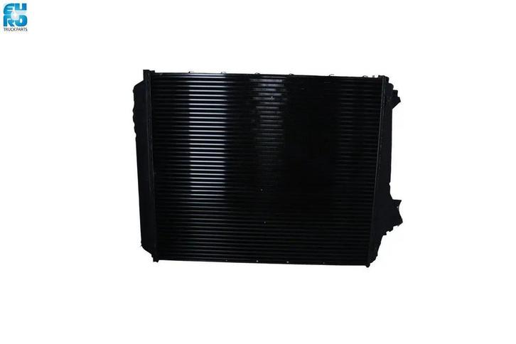 VOLVO FH4 INTERCOOLER NRF NIEUW + BORG 21208268N, Auto-onderdelen, Vrachtwagen-onderdelen, Volvo, Ruiten en Toebehoren, Nieuw