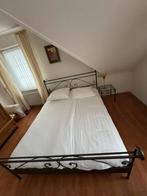 Mooi tweepersoonsbed met metalen frame, Ophalen, Gebruikt, Zwart, Tweepersoons