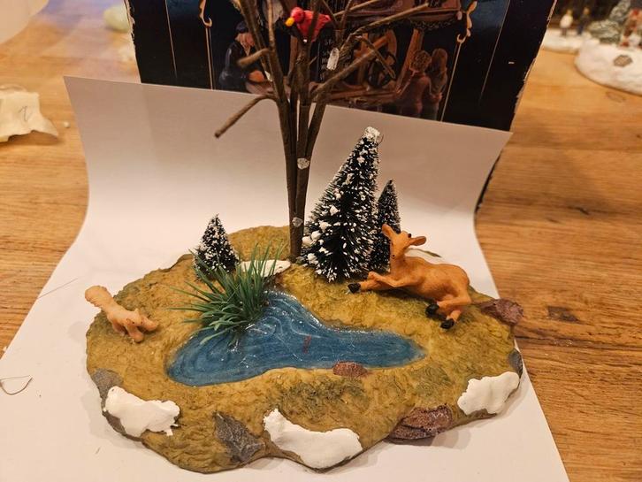 Typisch Hollands Kerstdorp poppetjes prieeltje Lemax, Diversen, Kerst, Zo goed als nieuw, Ophalen