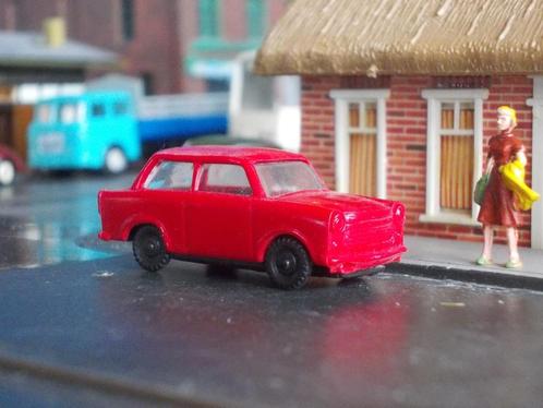 Trabant 601 - SES rood DDR, Hobby en Vrije tijd, Modelauto's | 1:87, Zo goed als nieuw, Ophalen of Verzenden