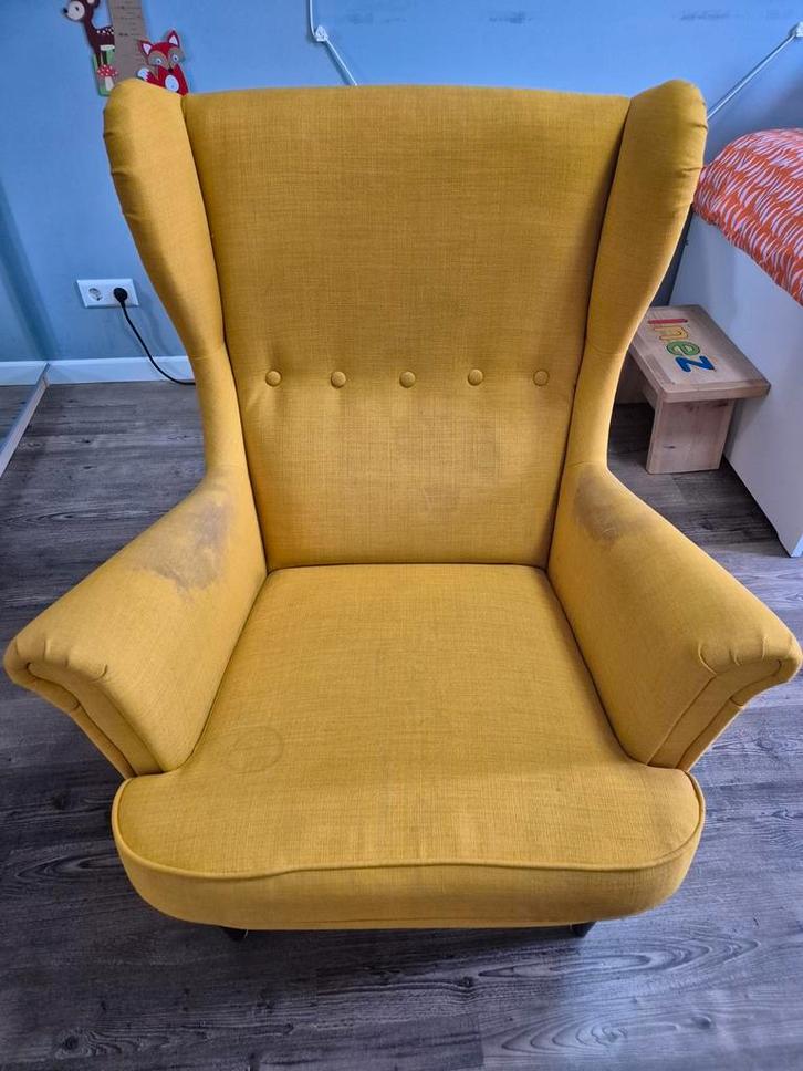 IKEA Strandmon fauteuil - Gele stof, Huis en Inrichting, Fauteuils, Gebruikt, Stof, 75 tot 100 cm, 75 tot 100 cm, Ophalen