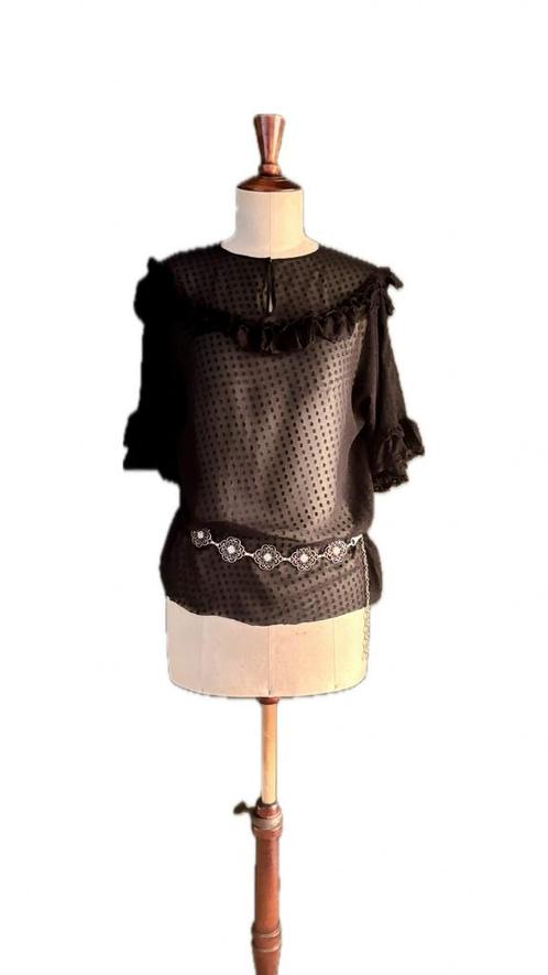 Prachtige Dolce & Gabbana zwarte blouse in maat M, Kleding | Dames, Tops, Zo goed als nieuw, Maat 38/40 (M), Zwart, Korte mouw