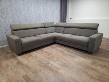 GRATIS BEZORGEN | Mooi Taupe Grijs Hoekbank beschikbaar voor biedingen
