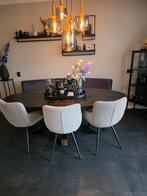 Eerbank en eetstoelen, Drie, Overige materialen, Ophalen of Verzenden, Zo goed als nieuw