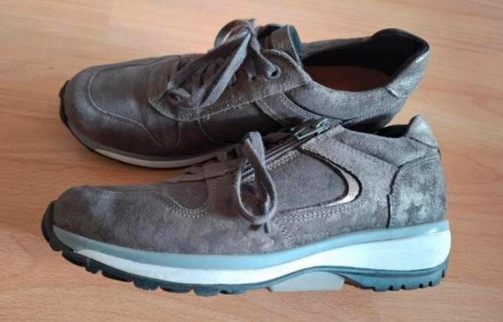 Xsensible Sneacker Grijs Rits Verer 38 G Suède, Kleding | Dames, Schoenen, Zo goed als nieuw, Sneakers of Gympen, Grijs, Ophalen of Verzenden