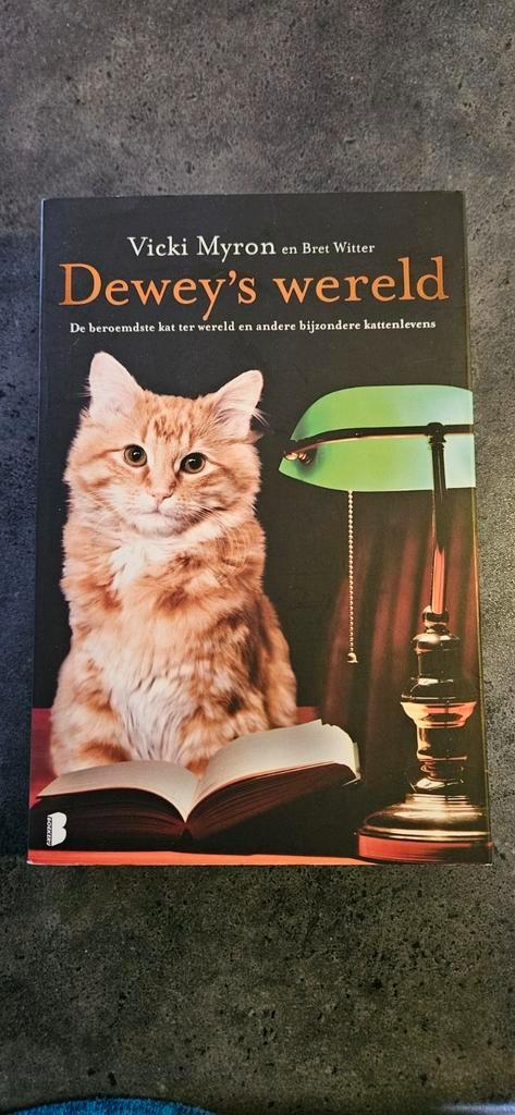 Vicki Myron, Bret Witter - Dewey's wereld (Kat), Boeken, Dieren en Huisdieren, Zo goed als nieuw, Katten, Ophalen of Verzenden