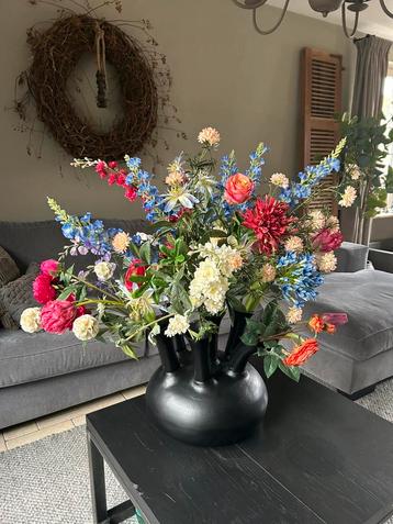 Grote zijden bloemen boeket Nieuw!  beschikbaar voor biedingen