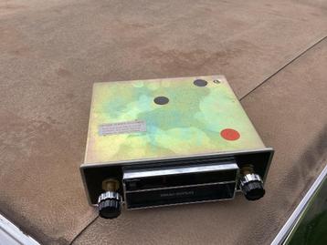 Auto radio  beschikbaar voor biedingen