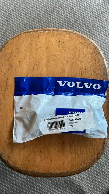 Spoiler montage nieuw- ongeopend Volvo. 9499234-b beschikbaar voor biedingen