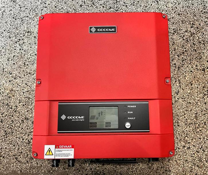 Goodwe GW3600-DS 3800W 1-fase Omvormer 2x MPPT, Doe-het-zelf en Verbouw, Elektra en Kabels, Zo goed als nieuw, Overige typen, Ophalen