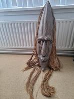 groot Afrikaans masker, Ophalen