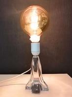 Prachtige design tafellamp met een glazen voet van Murano, Design, Ophalen of Verzenden, Minder dan 50 cm, Glas