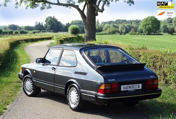 Saab 900 2.0i, Auto's, Saab, Bedrijf, Te koop, Saab 900, Benzine, Hatchback, Handgeschakeld, Geïmporteerd, Zilver of Grijs, Voorwielaandrijving
