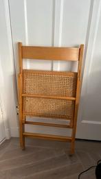 Vintage klapstoel hout met rotan zitting, Huis en Inrichting, Woonaccessoires | Krantenbakken en Lectuurbakken, Ophalen of Verzenden