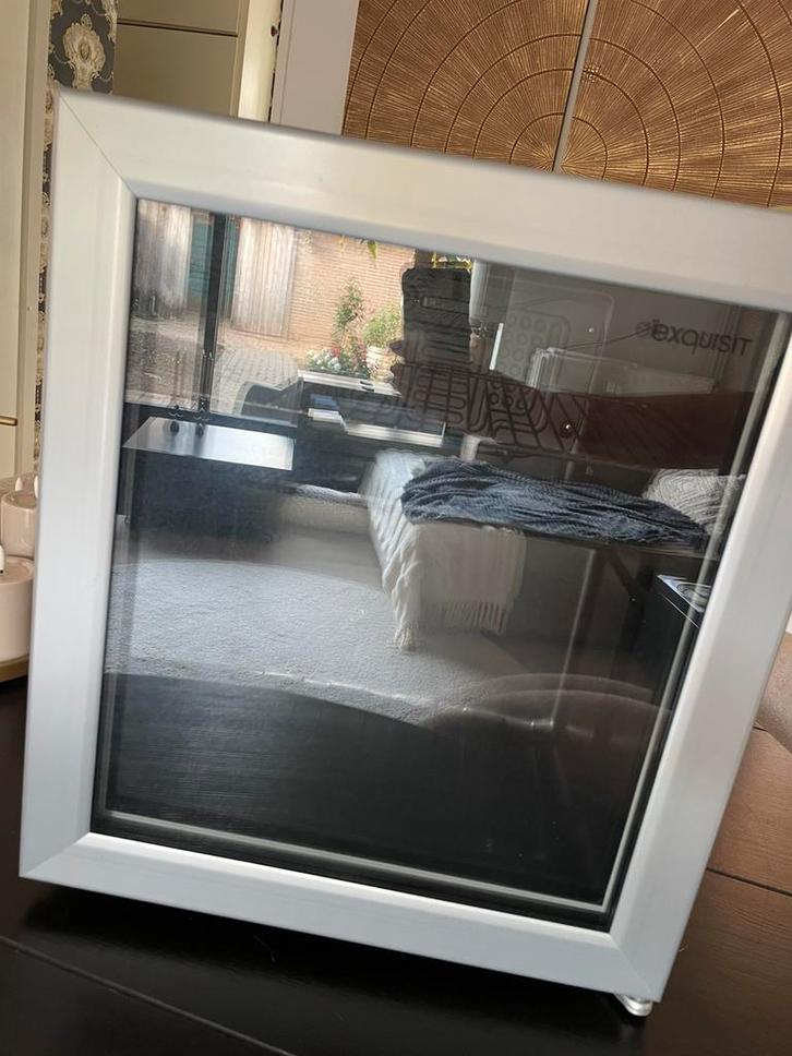 Mini koelkast of mini bar  50 liter Exquisit, Witgoed en Apparatuur, Koelkasten en IJskasten, Zo goed als nieuw, Ophalen