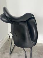 Custom Icon flight zadel 17 inch, Dieren en Toebehoren, Paarden en Pony's | Zadels, Ophalen, Zo goed als nieuw, Dressuur