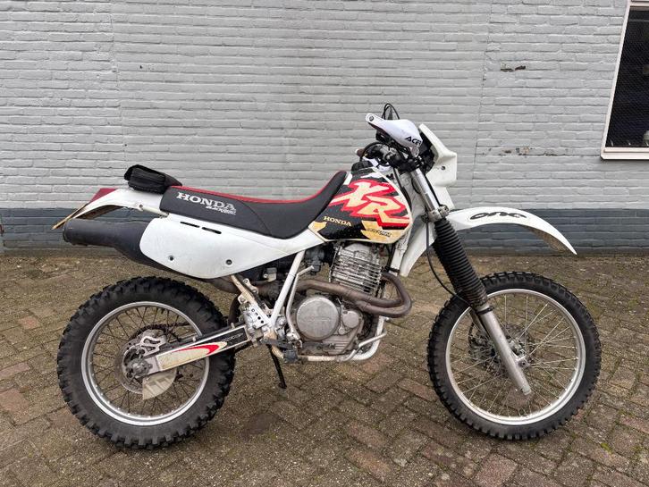 Honda XR600R XR 600 - 1996 - Org. NL  -  enduro, Motoren, Motoren | Oldtimers, Enduro, 12 t/m 35 kW, 1 cilinder, Minimaal motorrijbewijs A2
