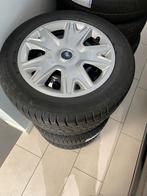 Winterset / wielenset Ford Kuga 2013-2019, Ophalen, Gebruikt, Banden en Velgen, 17 inch