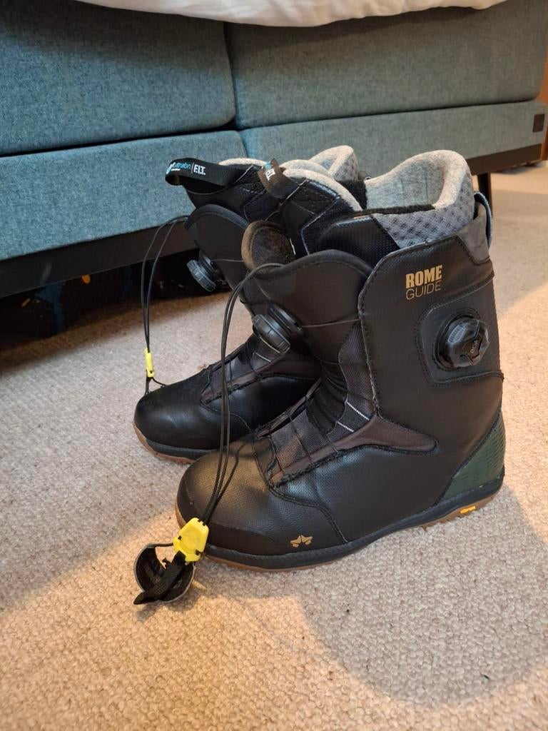 Snowboardschoenen - Puntgaaf- dubbele BOA - maat 42, Sport en Fitness, Snowboarden, Ophalen, Zo goed als nieuw, Schoenen