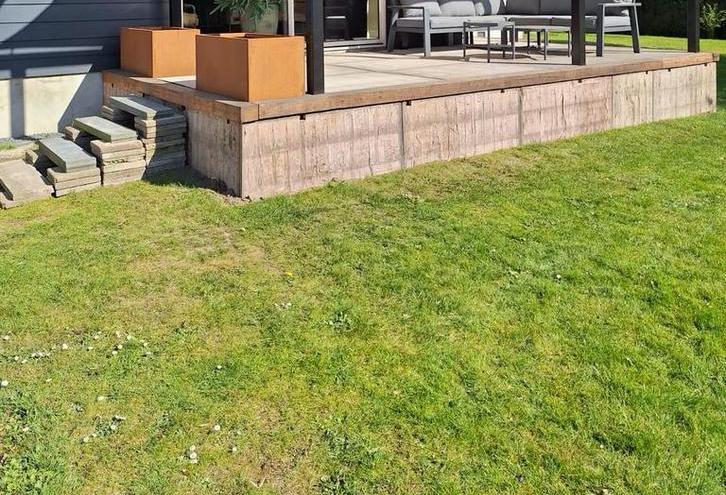 Steenschotten van tropisch hardhout, B-keus, Ophalen, Gebruikt, Hout
