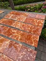 80 antieke plinttegels roodbruin gemarmerd, Ophalen