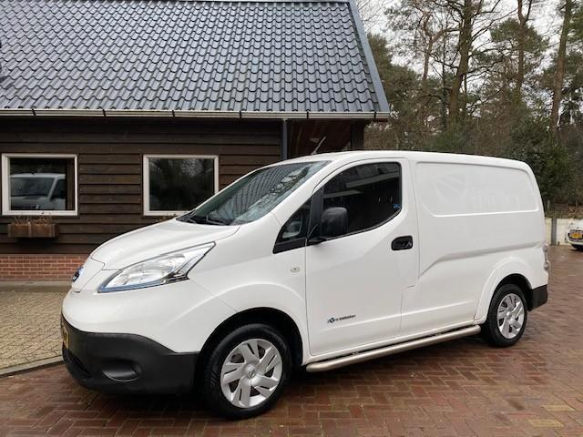 Nissan Nv200 GB Elektrisch Eigen batterij!  59Dkm 1 Eigenaar, Auto's, Bestelauto's, Bedrijf, 360° camera, ABS, Achteruitrijcamera