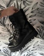 Uggs laarsjes, Kleding | Dames, Zwart, Lage of Enkellaarzen, Ophalen of Verzenden, Zo goed als nieuw